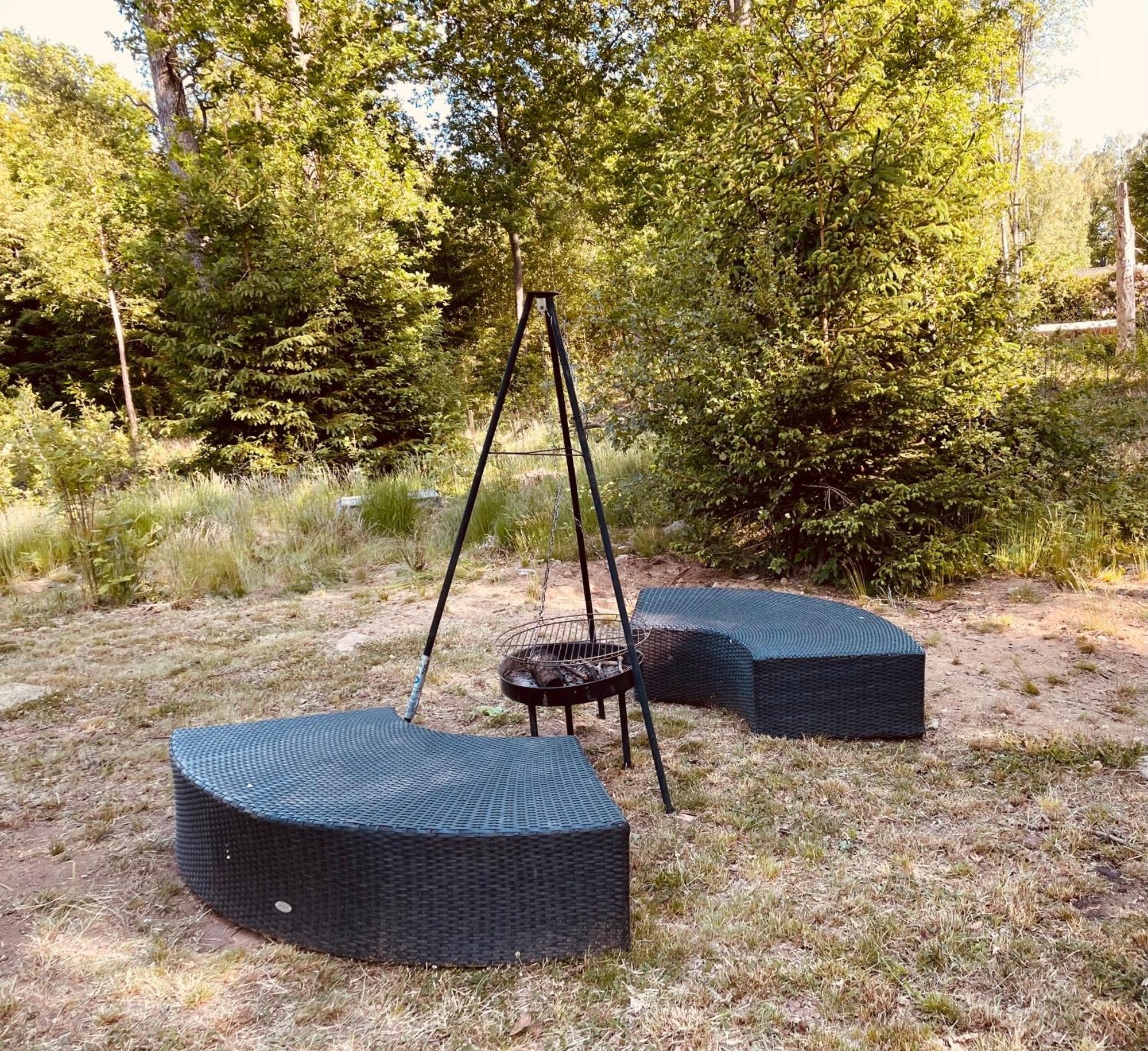 Modern Med Och Pool * Skaralid